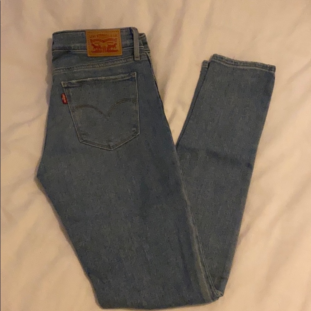 Levi’s 711 Skinny - Light Wash